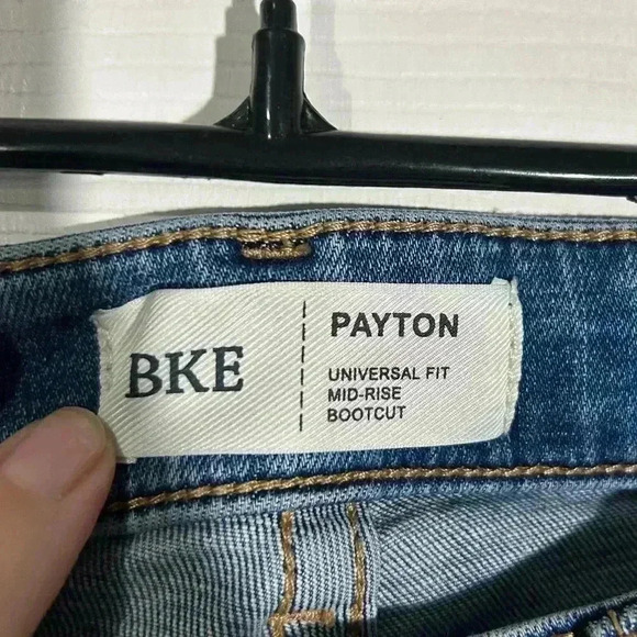 BKE Payton Universal Fit Mid Rise Bootcut Jeans. 23 x 29 1/2. Buckle Denim. - Picture 8 of 10